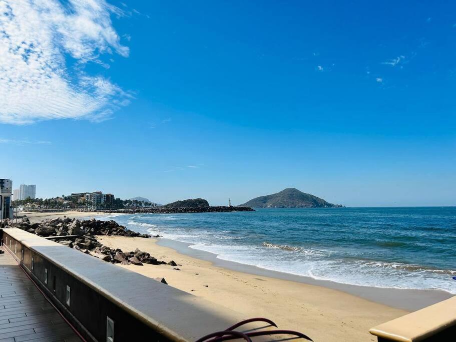 Depa Frente A La Playa By G P S Rentas Apartment Mazatlán Exterior foto